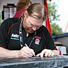 SigningSession_Enslaved_07.JPG